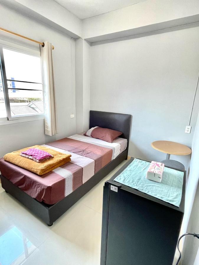 808 Bangkok Apartment Exterior photo
