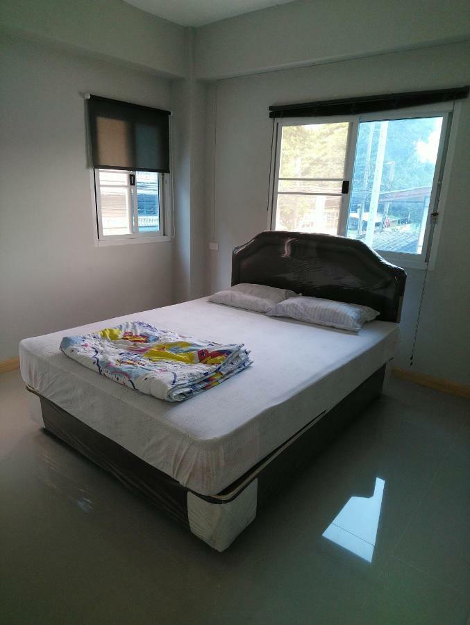 808 Bangkok Apartment Exterior photo